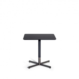 Poltrona Frau Bob Bistrotisch 75 x 75 cm