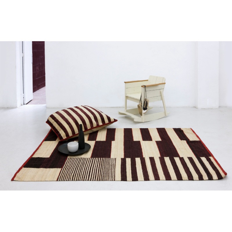 Nanimarquina MELANGE Stripes 1  Teppich mit Kissen