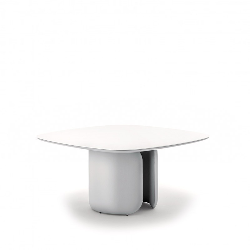 Pedrali ELINOR Tisch, quadratisch