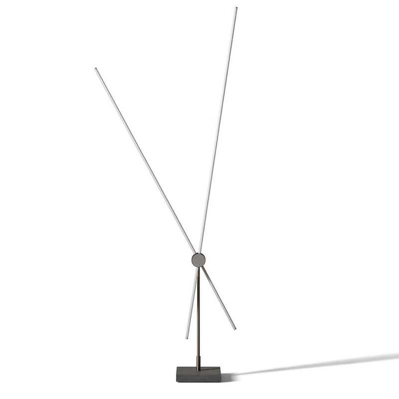 Cassina EITIE Stehleuchte schwarz/silber