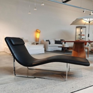 B&B Italia LANDSCAPE Chaiselongue mit Kopfstütze, Leder Kora Black