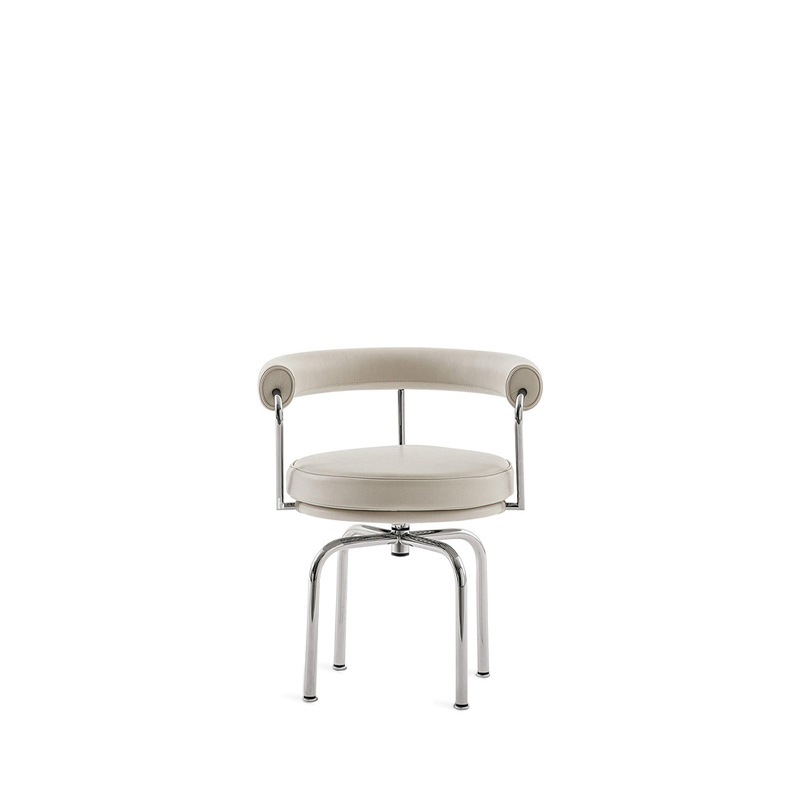 Cassina 7 Fauteuil tournant